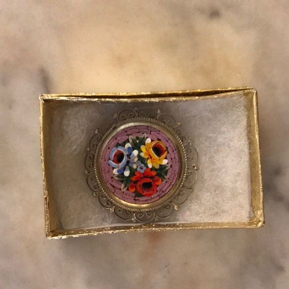 Vintage-Italian Micro Mosaic Brooch/Pin - Picture 3 of 6